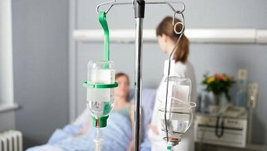 Désintoxication en arrêtant l'alcool